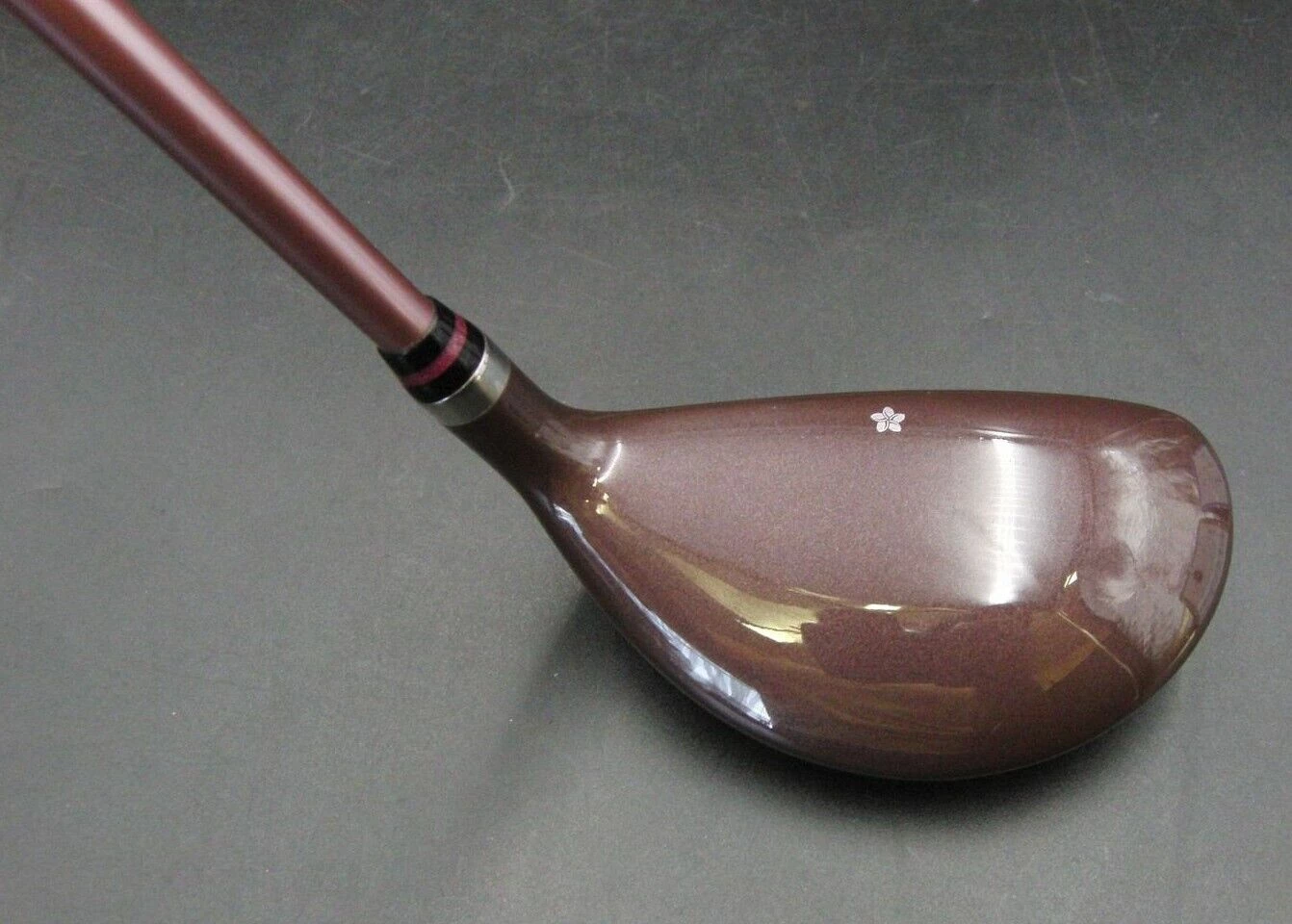 Ladies Japanese Yamaha Femina U-5 5 Hybrid Ladies Graphite Shaft Femina Grip 5 Ladies Japanese Yamaha Femina U-5 5 Hybrid Ladies Graphite Shaft Femina Grip - Image 3