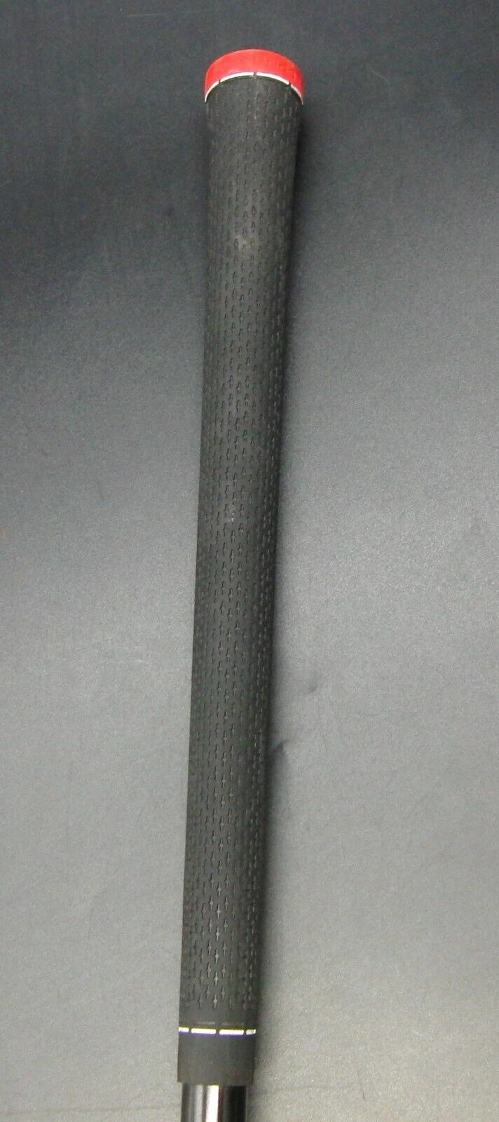 Titleist 910D3 9.5° Driver Stiff Graphite Shaft Golf Pride Grip 6 Titleist 910D3 9.5° Driver Stiff Graphite Shaft Golf Pride Grip - Image 4