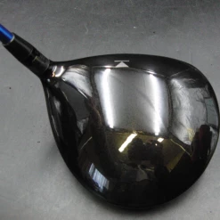 Titleist 913D2 9.5° Driver Stiff Graphite Shaft Golf Pride Grip With Head Cover 11 Titleist 913D2 9.5° Driver Stiff Graphite Shaft Golf Pride Grip With Head Cover -Nordicagolf Shop 32 10fef931 7d87 4fae a136 2fc702612757