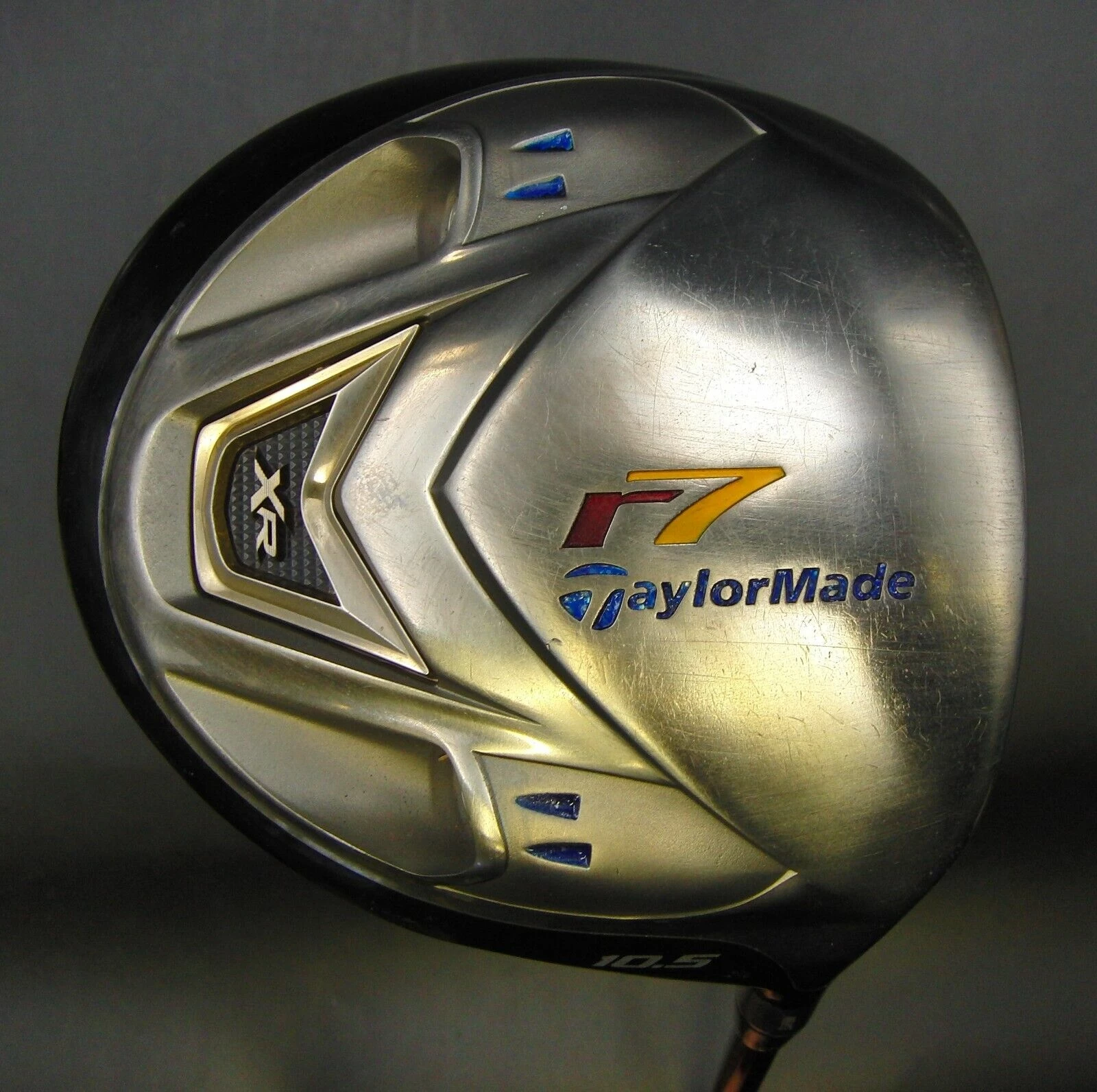 TaylorMade R7 XR MWT 10.5° Driver Regular Graphite Shaft Iomic Grip 3 TaylorMade R7 XR MWT 10.5° Driver Regular Graphite Shaft Iomic Grip