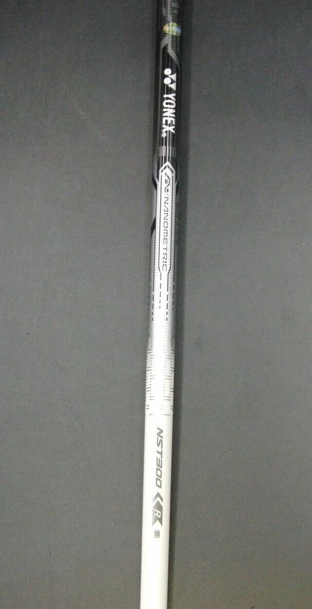 Yonex I-EZone 22° 4 Hybrid Regular Graphite Shaft Yonex Grip & Head Cover 6 Yonex I-EZone 22° 4 Hybrid Regular Graphite Shaft Yonex Grip & Head Cover - Image 4