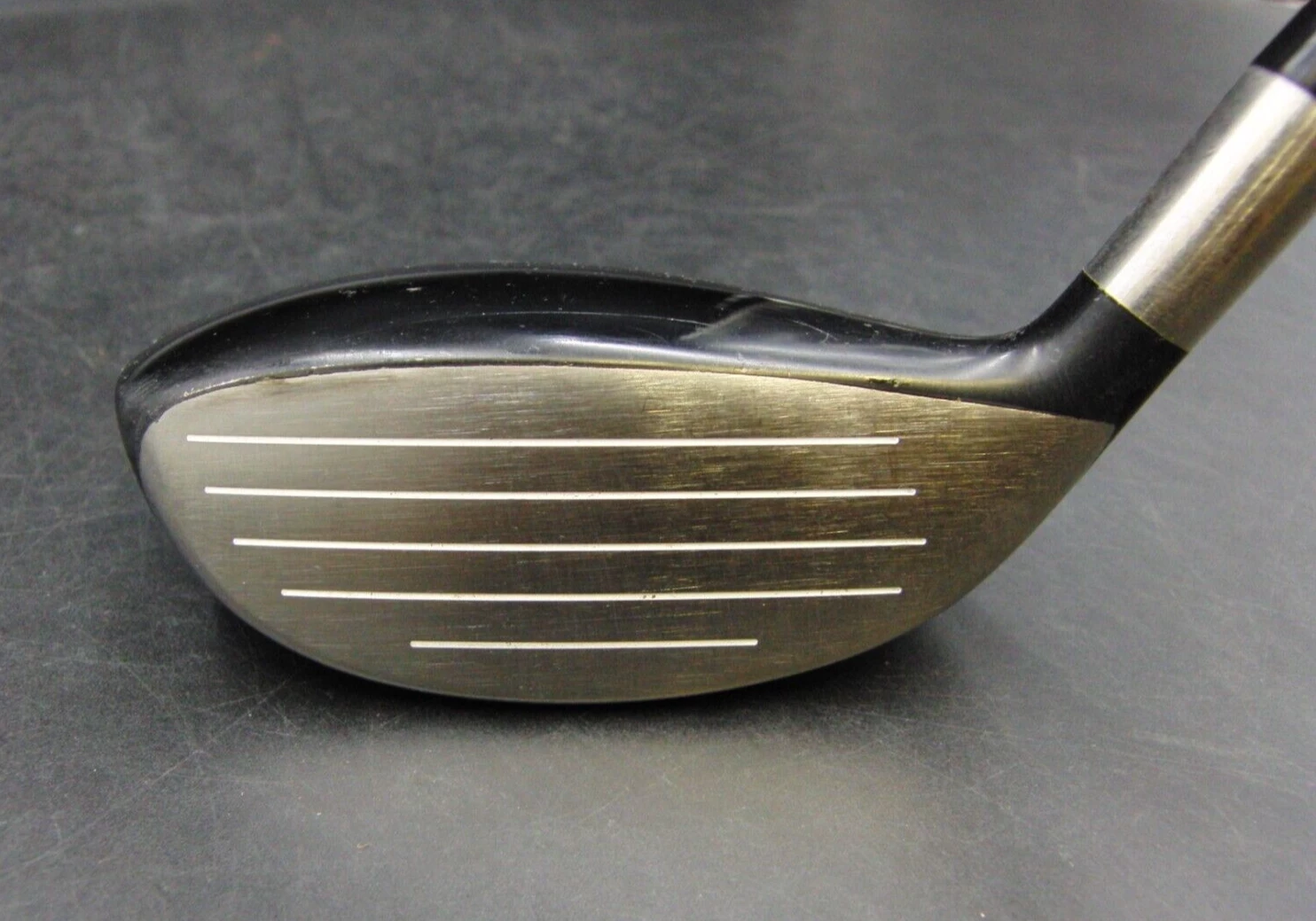 Japanese Honma Tour World TW737 U19 Hybrid Regular Graphite Shaft Honma Grip 4 Japanese Honma Tour World TW737 U19 Hybrid Regular Graphite Shaft Honma Grip - Image 2