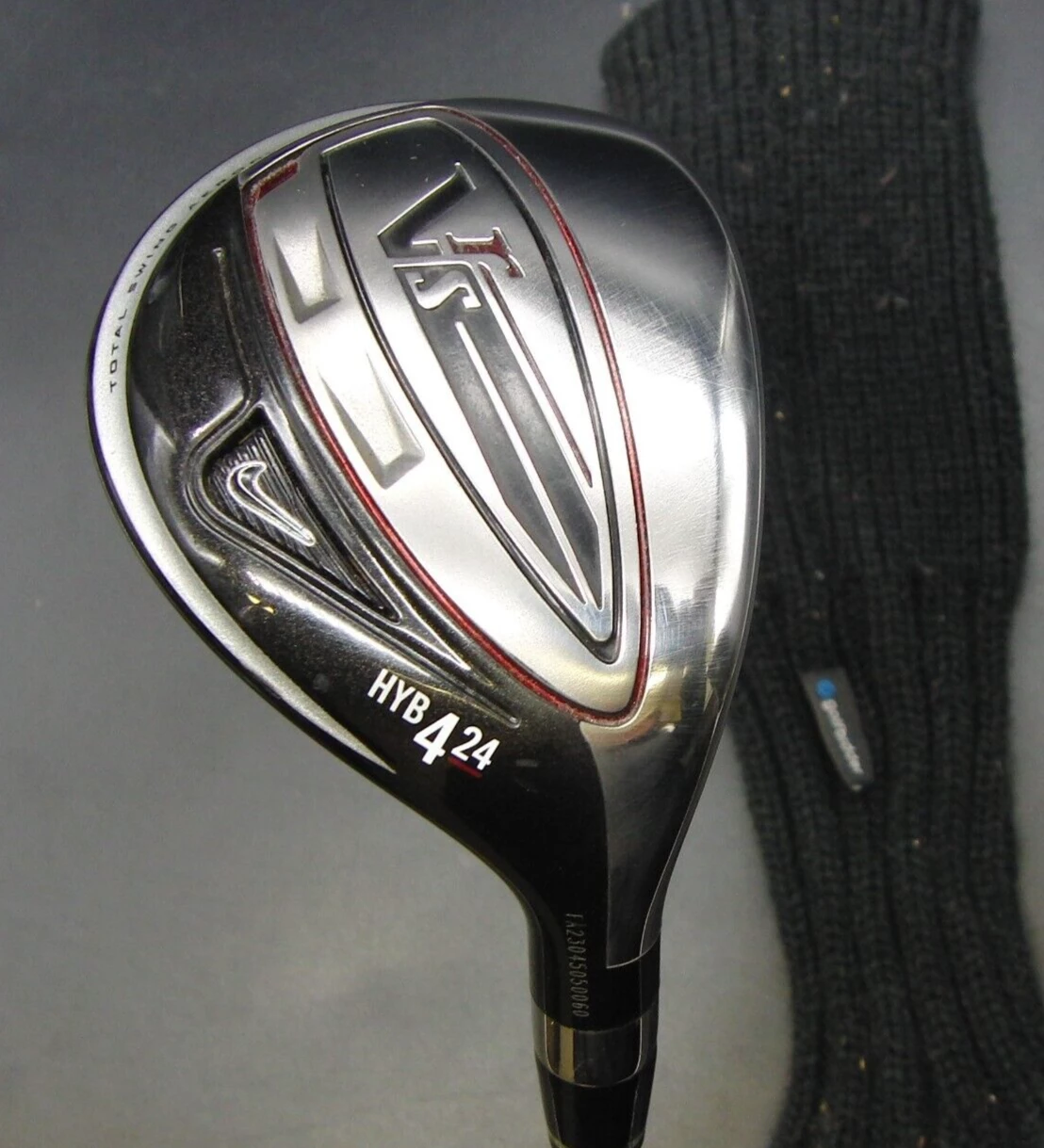 Nike Vrs NexCor 24° 4 Hybrid Regular Graphite Shaft Nike Grip + Head Cover 3 Nike Vrs NexCor 24° 4 Hybrid Regular Graphite Shaft Nike Grip + Head Cover