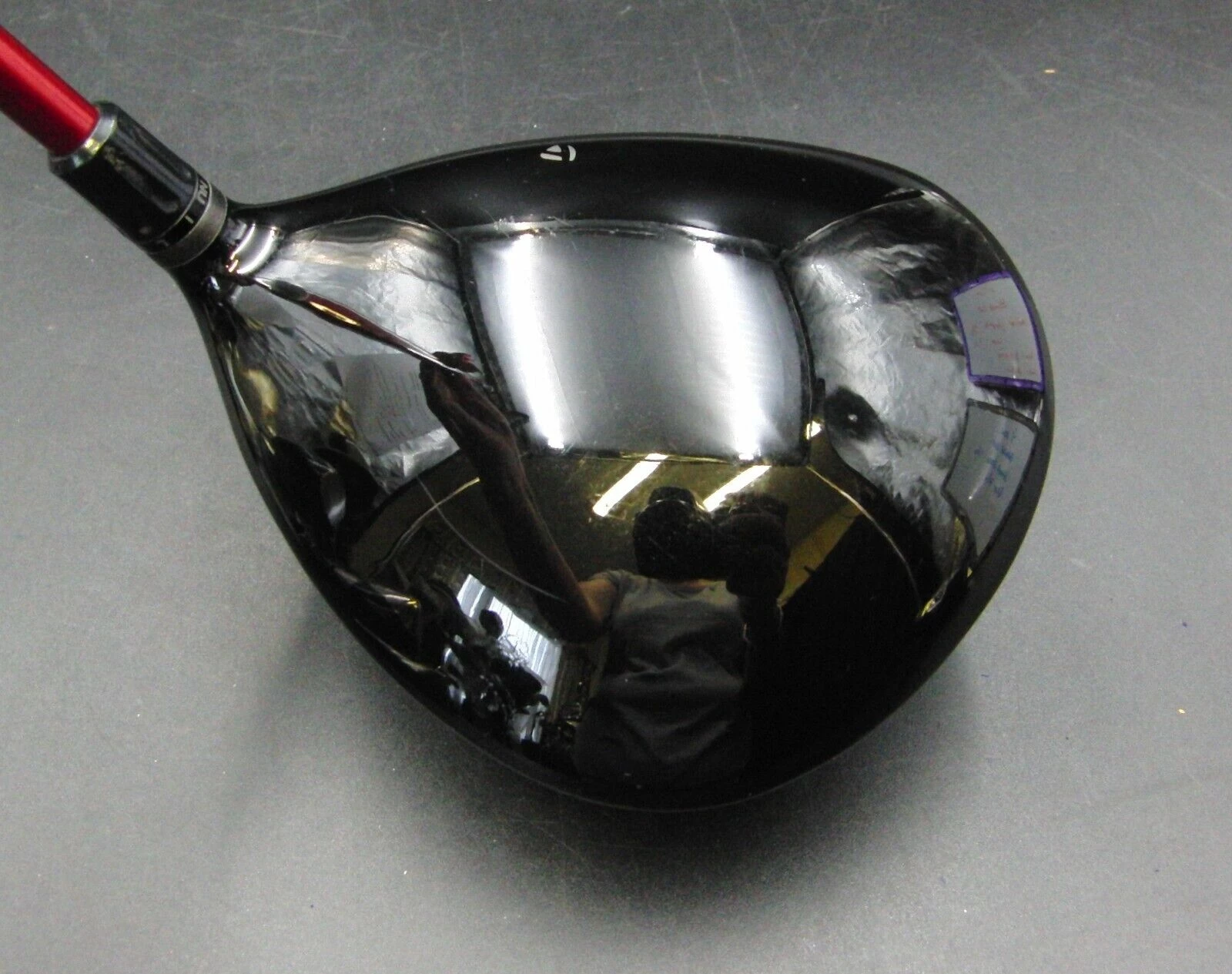 Taylormade R9 Superdeep 9.5° Driver Stiff Graphite Shaft Golf Pride Grip 5 Taylormade R9 Superdeep 9.5° Driver Stiff Graphite Shaft Golf Pride Grip - Image 3