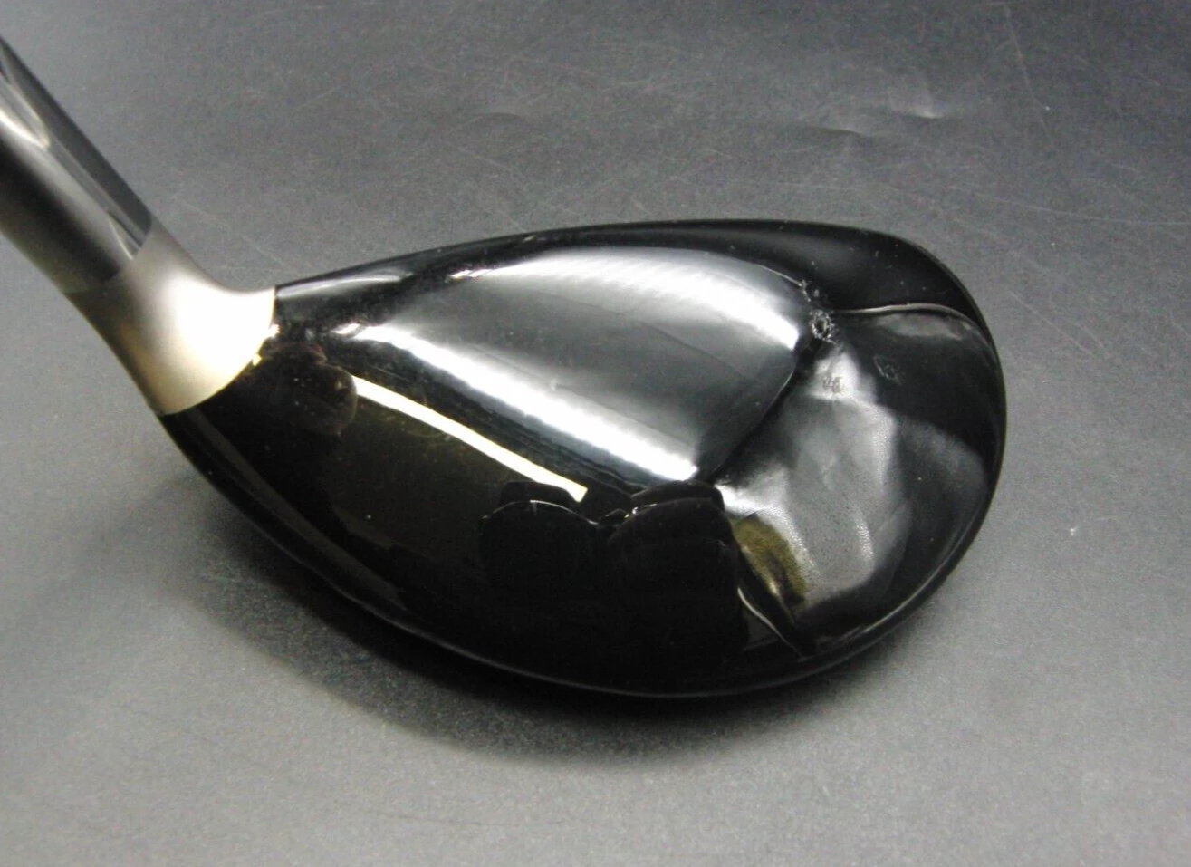 Callaway Legacy Series V 5 Hybrid Regular Graphite Shaft Callaway Grip 5 Callaway Legacy Series V 5 Hybrid Regular Graphite Shaft Callaway Grip - Image 3