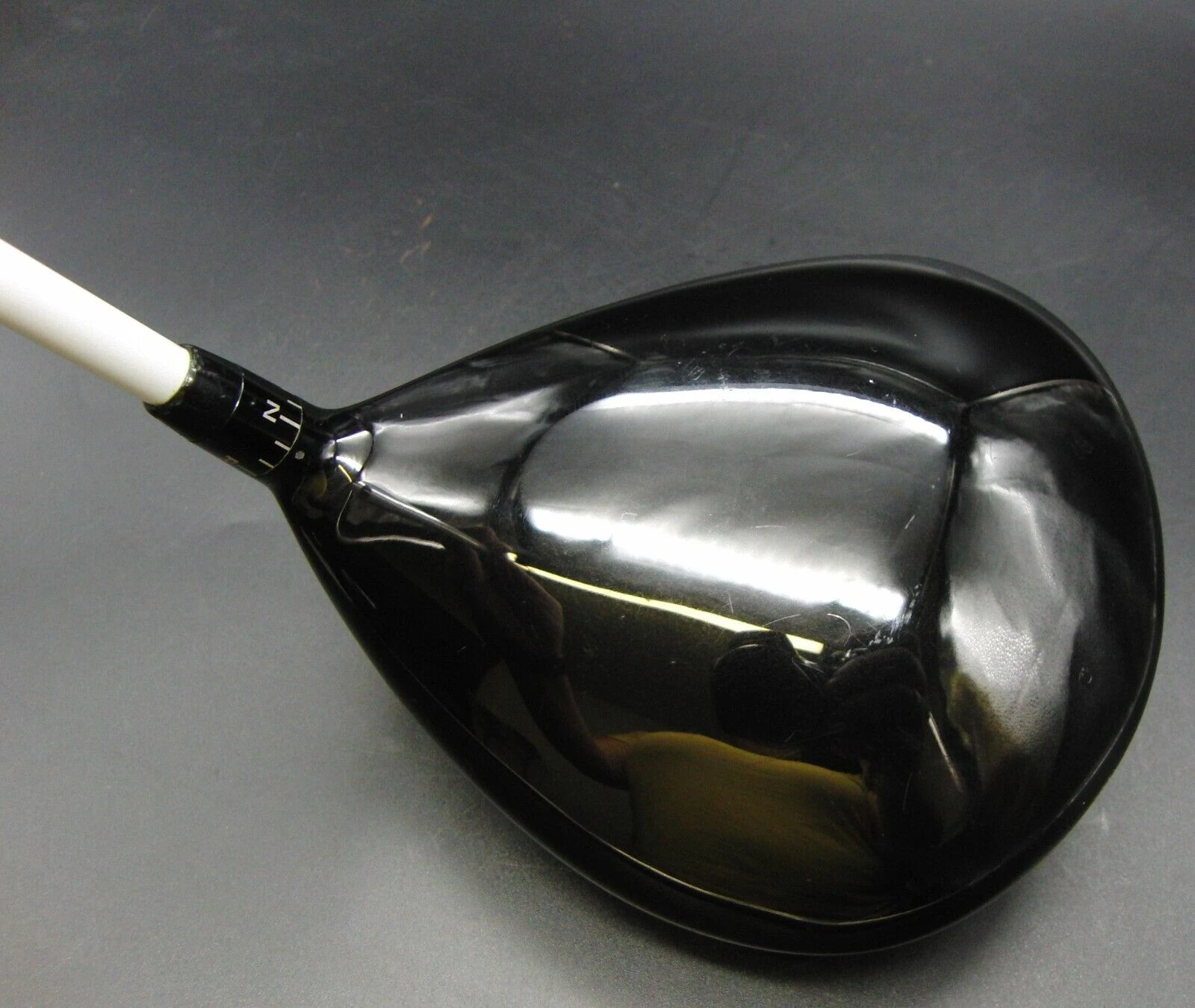 Srixon Z525 Tour Fitness 9.5° Driver Regular Graphite Shaft Srixon Grip 5 Srixon Z525 Tour Fitness 9.5° Driver Regular Graphite Shaft Srixon Grip - Image 3