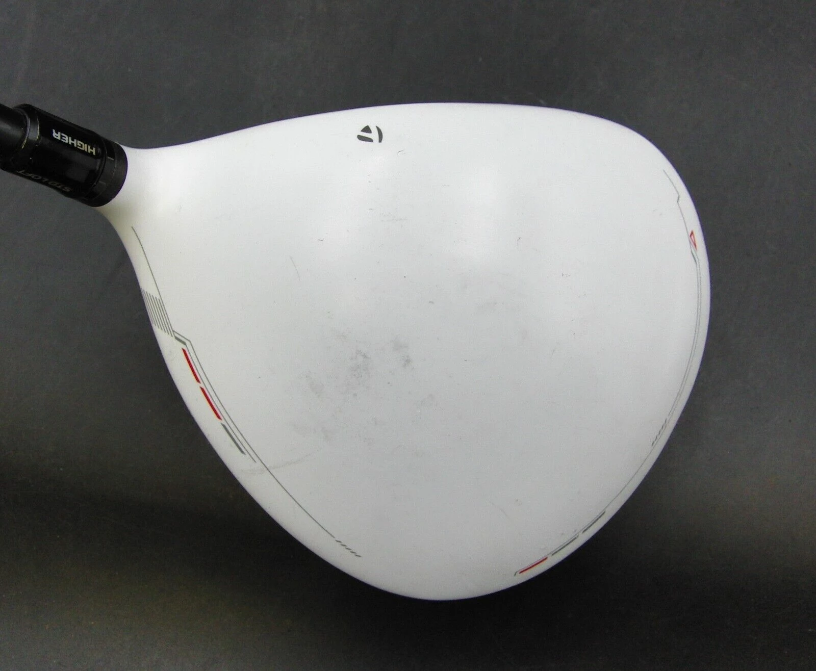 TaylorMade R11 10.5° Driver Regular Graphite Shaft TaylorMade Grip 5 TaylorMade R11 10.5° Driver Regular Graphite Shaft TaylorMade Grip - Image 3