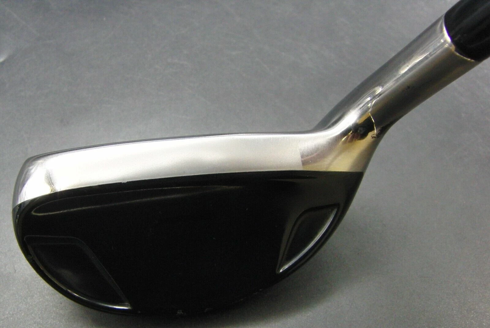 Left Handed Cleveland HB3 4 Hybrid Regular Graphite Shaft Cleveland Grip 6 Left Handed Cleveland HB3 4 Hybrid Regular Graphite Shaft Cleveland Grip - Image 4