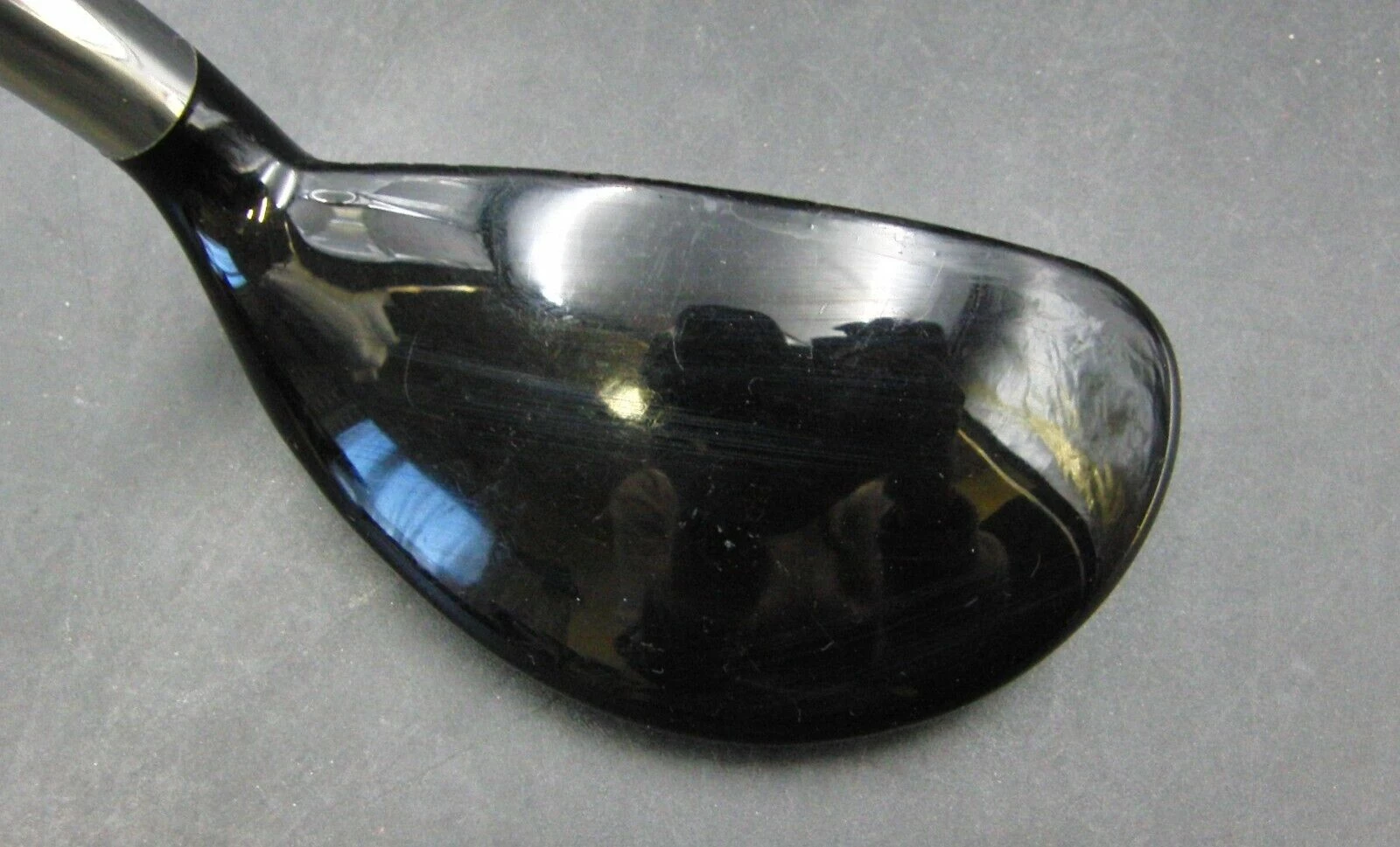 Callaway Legacy Black V 4 Hybrid Regular Steel Shaft Iomic Grip 5 Callaway Legacy Black V 4 Hybrid Regular Steel Shaft Iomic Grip - Image 3