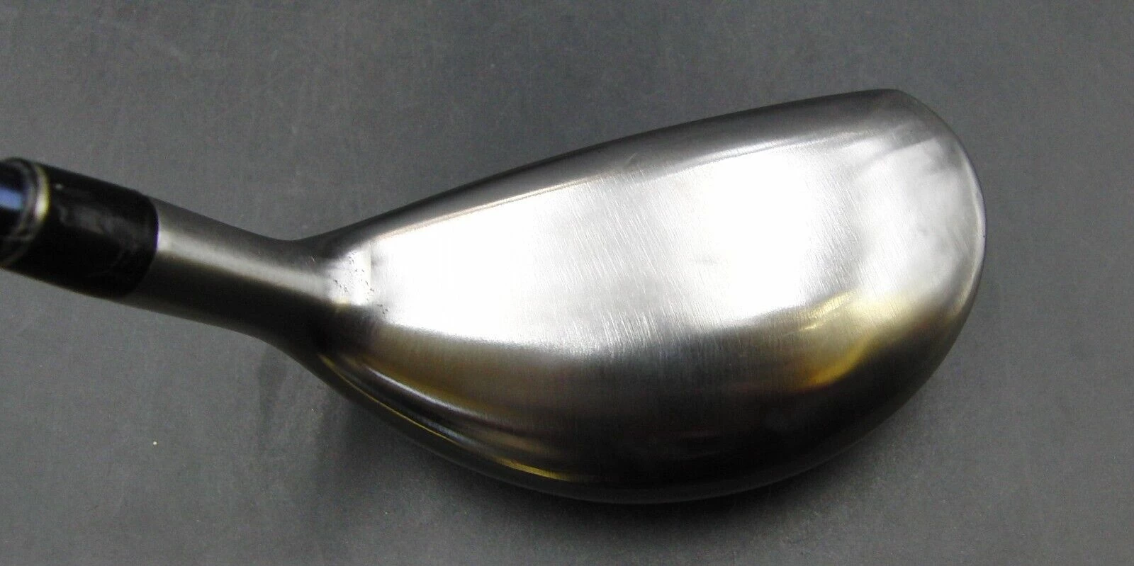 Ladies Tourstage ViQ CL 25 Degree 4 Hybrid Ladies Graphite Shaft Tourstage Grip 5 Ladies Tourstage ViQ CL 25 Degree 4 Hybrid Ladies Graphite Shaft Tourstage Grip - Image 3