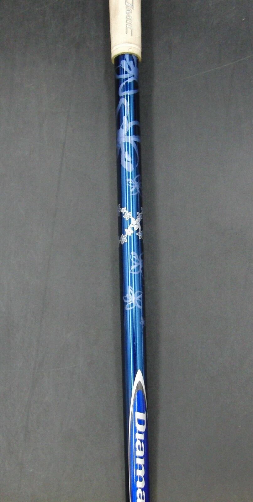 TaylorMade R9 SUPERTRI 9.5° Adjustable Driver Stiff Graphite Shaft Iomic Grip 6 TaylorMade R9 SUPERTRI 9.5° Adjustable Driver Stiff Graphite Shaft Iomic Grip - Image 4