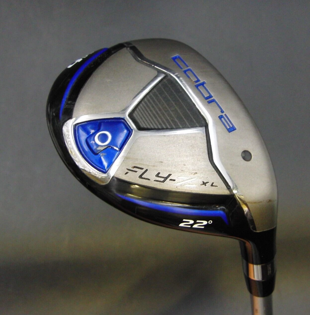 Cobra Fly-Z XL 22° Hybrid Regular Graphite Shaft Cobra Grip 8 Cobra Fly-Z XL 22° Hybrid Regular Graphite Shaft Cobra Grip - Image 6