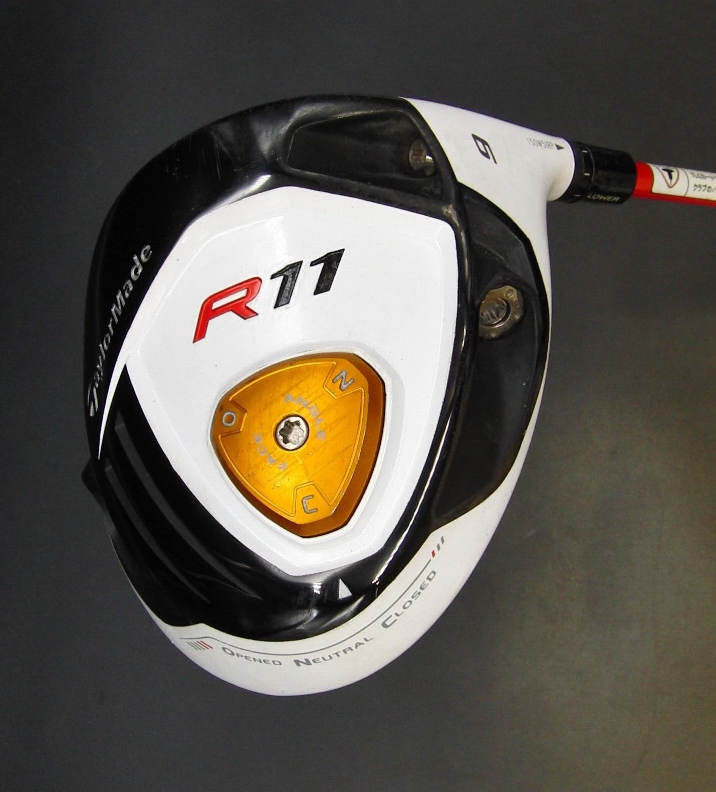 Taylormade R11 9° Driver Regular Graphite Shaft Iomic Grip 8 Taylormade R11 9° Driver Regular Graphite Shaft Iomic Grip - Image 6