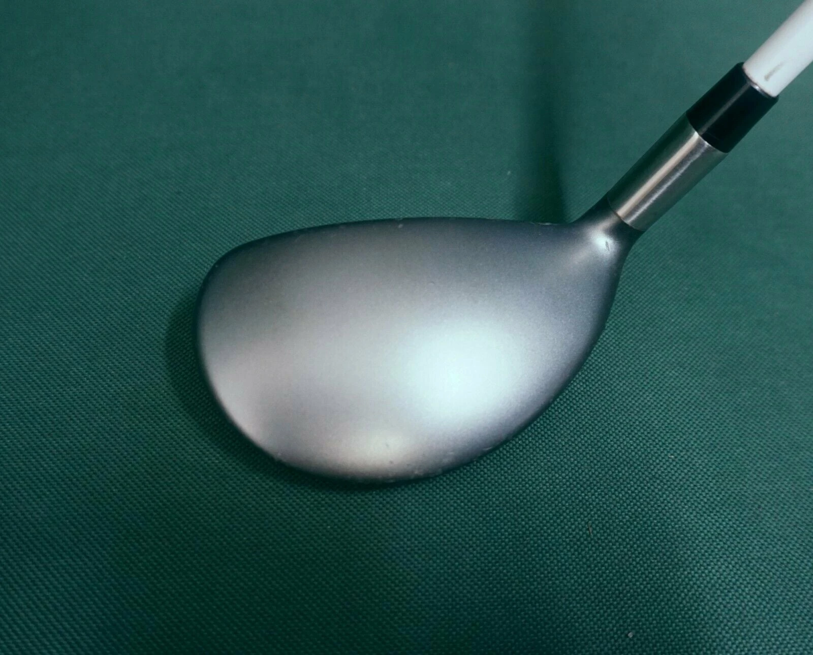 Lincs_golf Left Handed Callaway X Hot 19° 3 Hybrid Regular Graphite Shaft Callaway Grip 5 Lincs_golf Left Handed Callaway X Hot 19° 3 Hybrid Regular Graphite Shaft Callaway Grip - Image 3