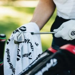 TaylorMade Stealth Iron Set - Graphite 19 TaylorMade Stealth Iron Set - Graphite -Nordicagolf Shop stealth ir action 1